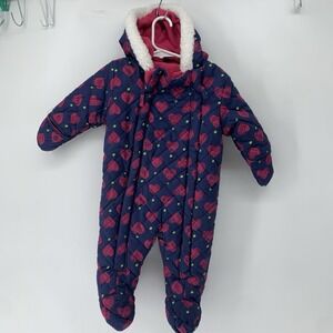 Wippette Kids Snowsuit Size Infant 6-9 Months Blue With Pink Hearts Pink Liner